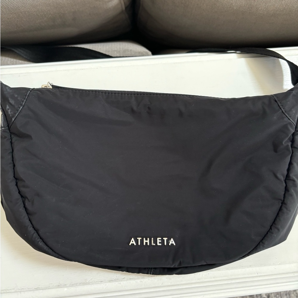 Athleta crossbody bag